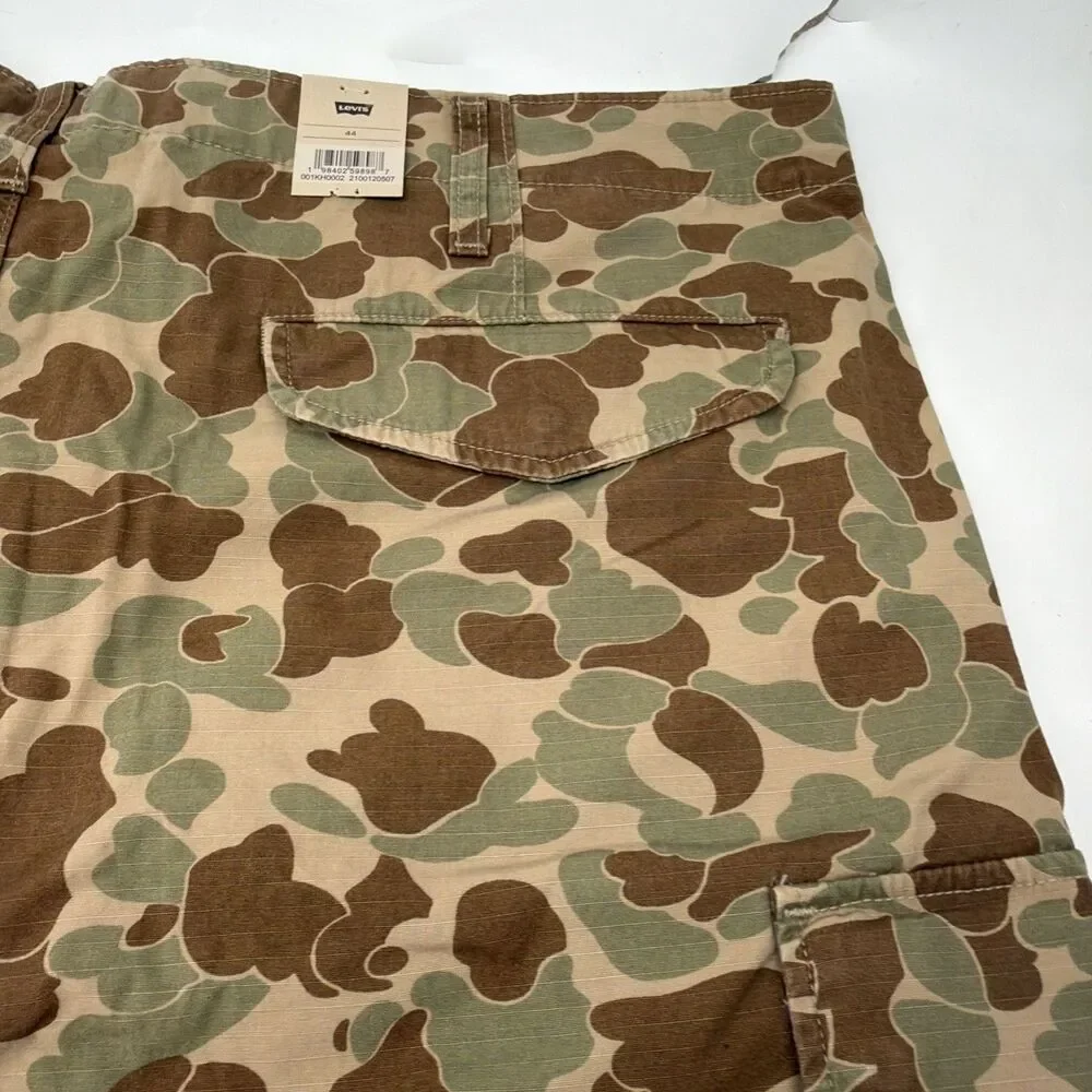 Levi Carrier Cargo Shorts Men's 44 Camouflage